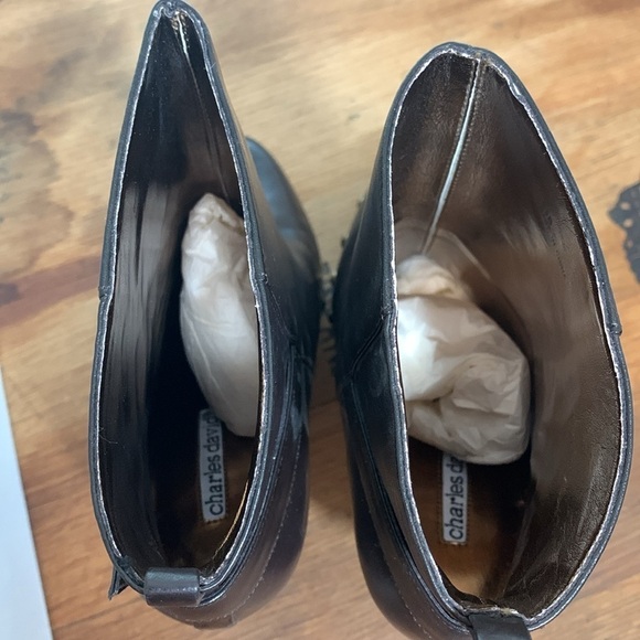 Charles David NIB Biff Brown Leather High Heel Stud Buckle Platform Boots 6.5 B - Picture 16 of 17